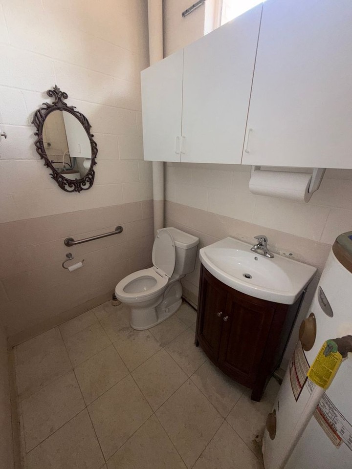 132 S Salisbury Gq Ave - Photo 6 of 6