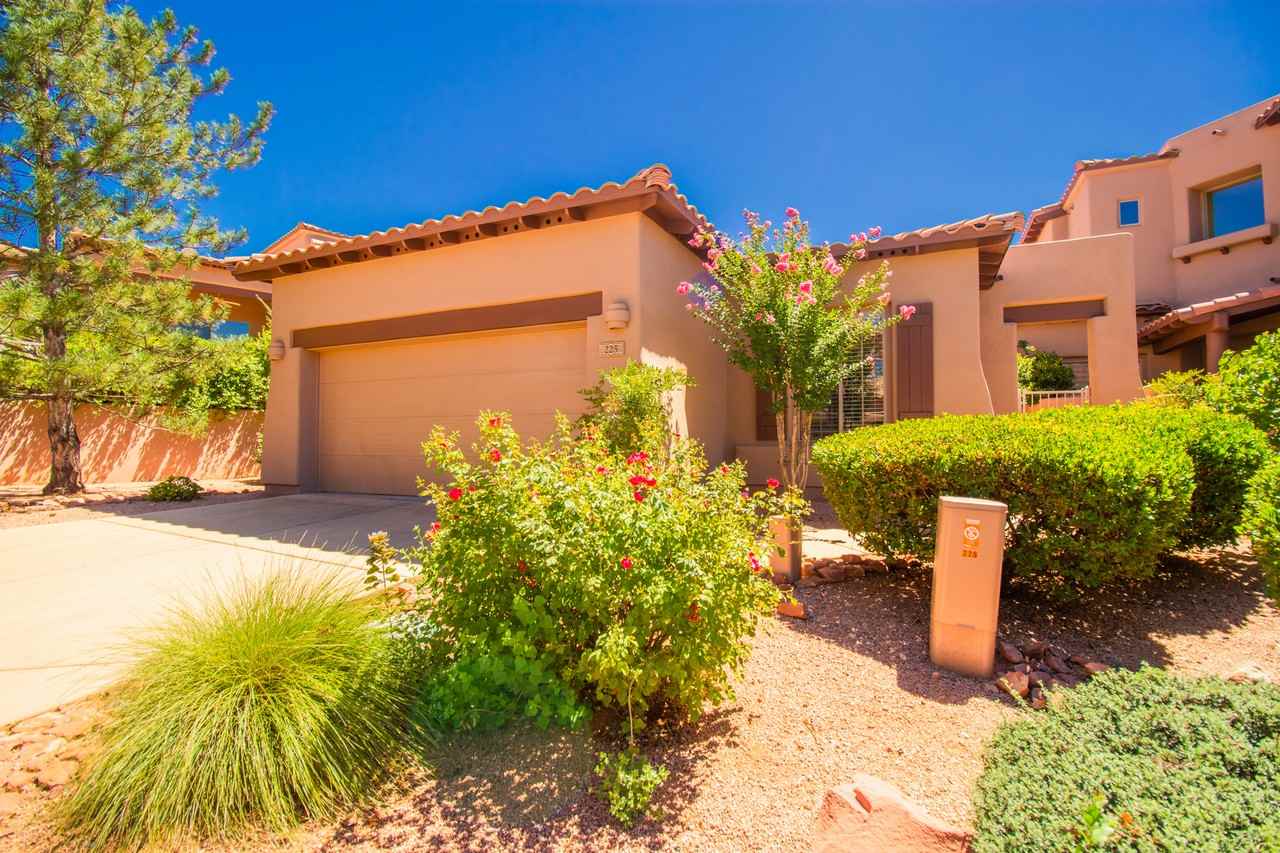 225 Colinas - Photo 2 of 35