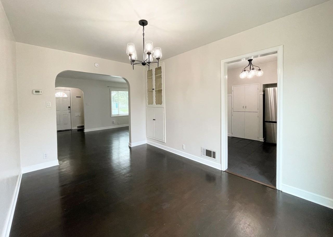 2206 N Monroe St - Photo 5 of 17