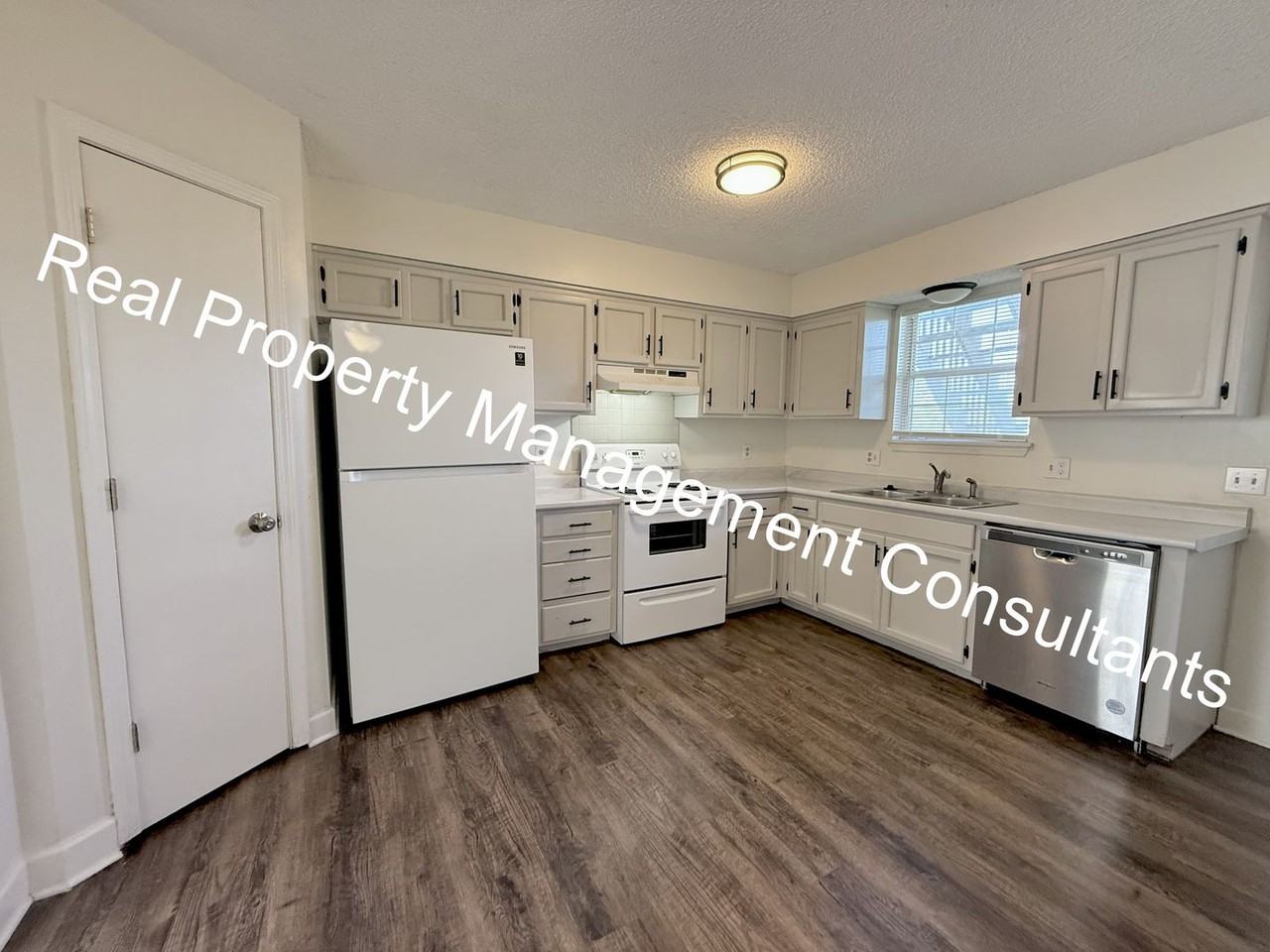 3808 Sw 8th Street Ter #A - Photo 7 of 23