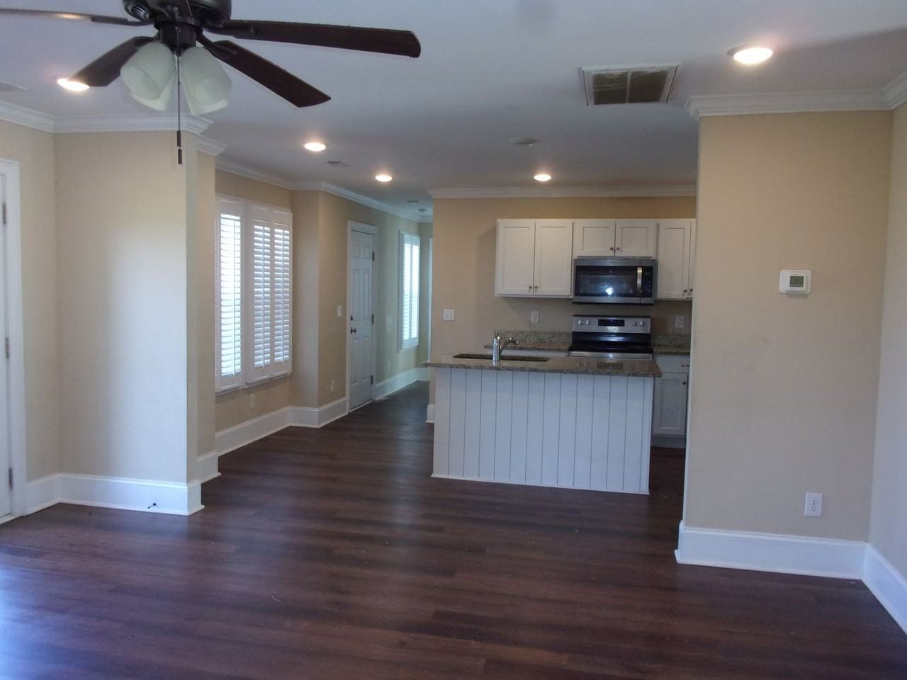 1600 Laney Ter - Photo 3 of 17
