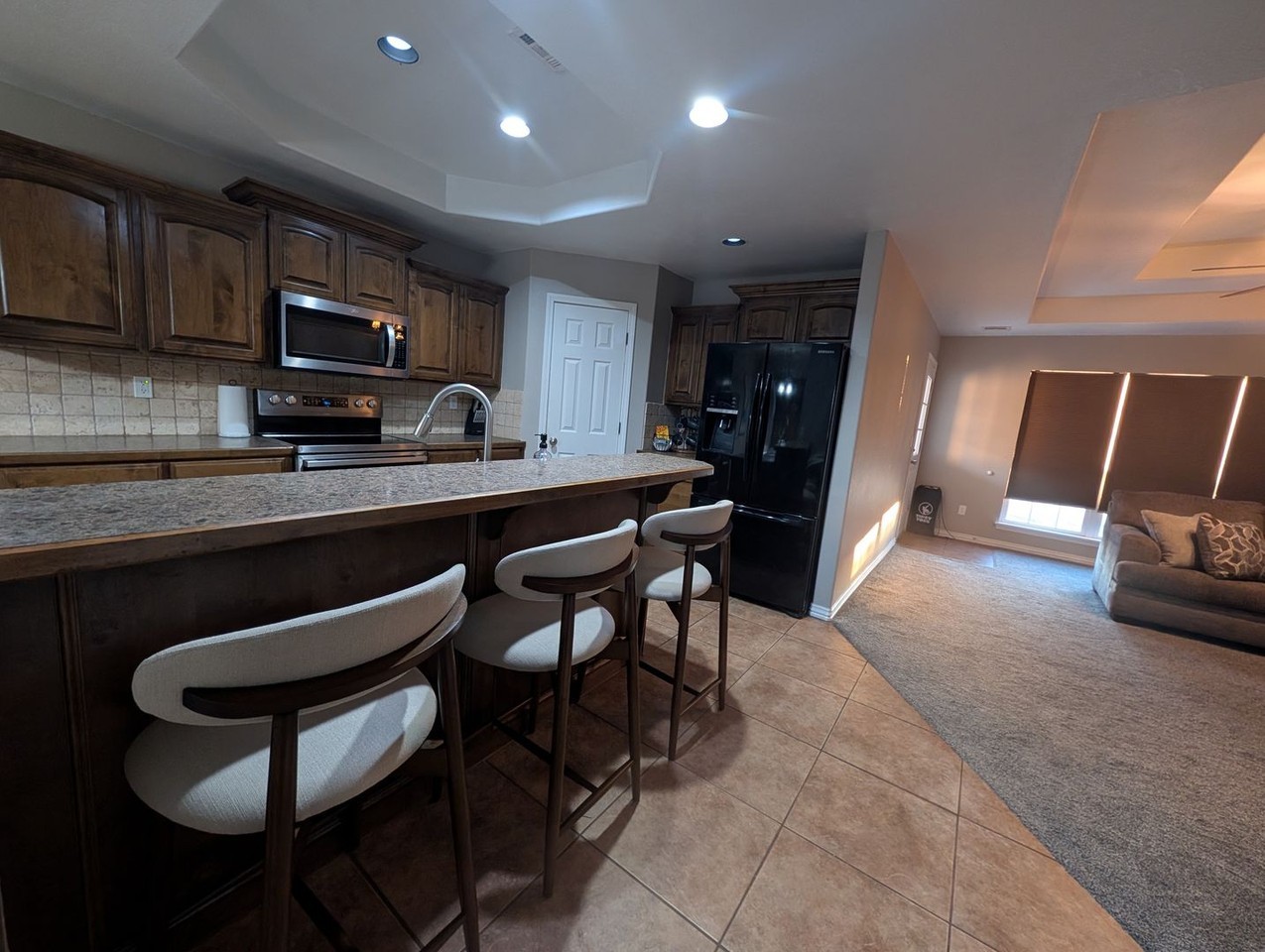 360 Haley Cir - Photo 7 of 31