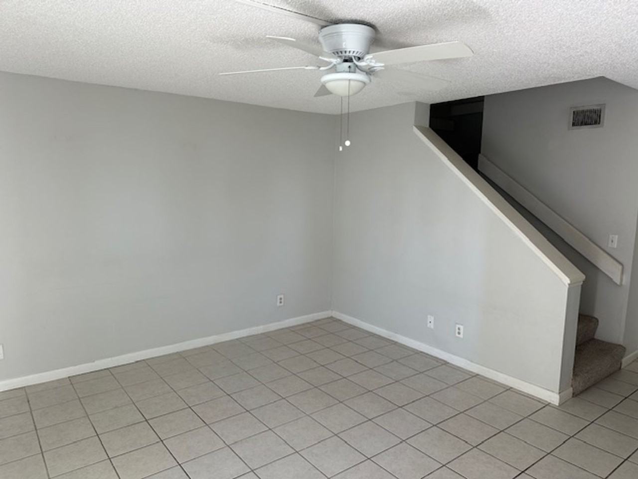 25 10th St - Photo 5 of 27