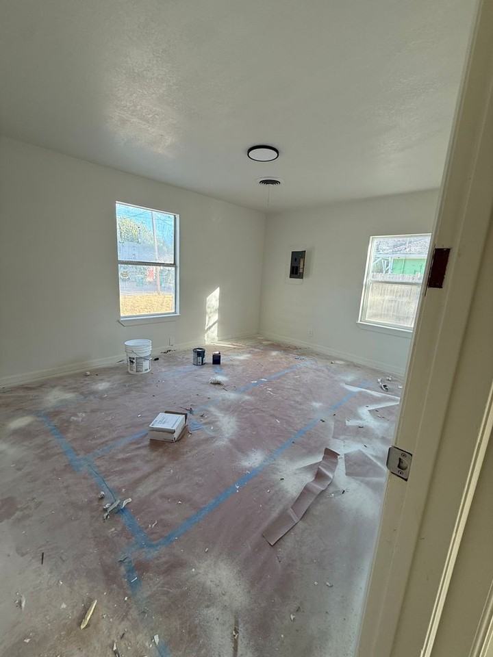 712 Surghnor St - Photo 5 of 11