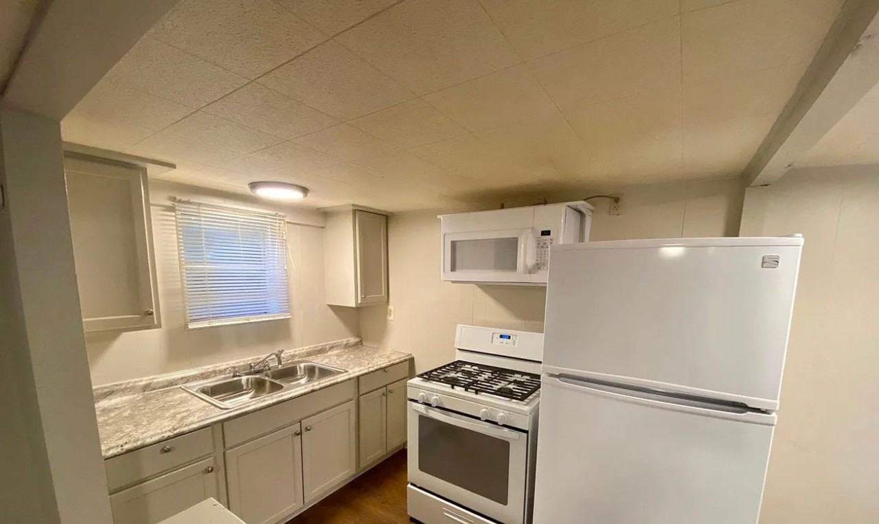 507 Cedar Crest Ct - Photo 2 of 8