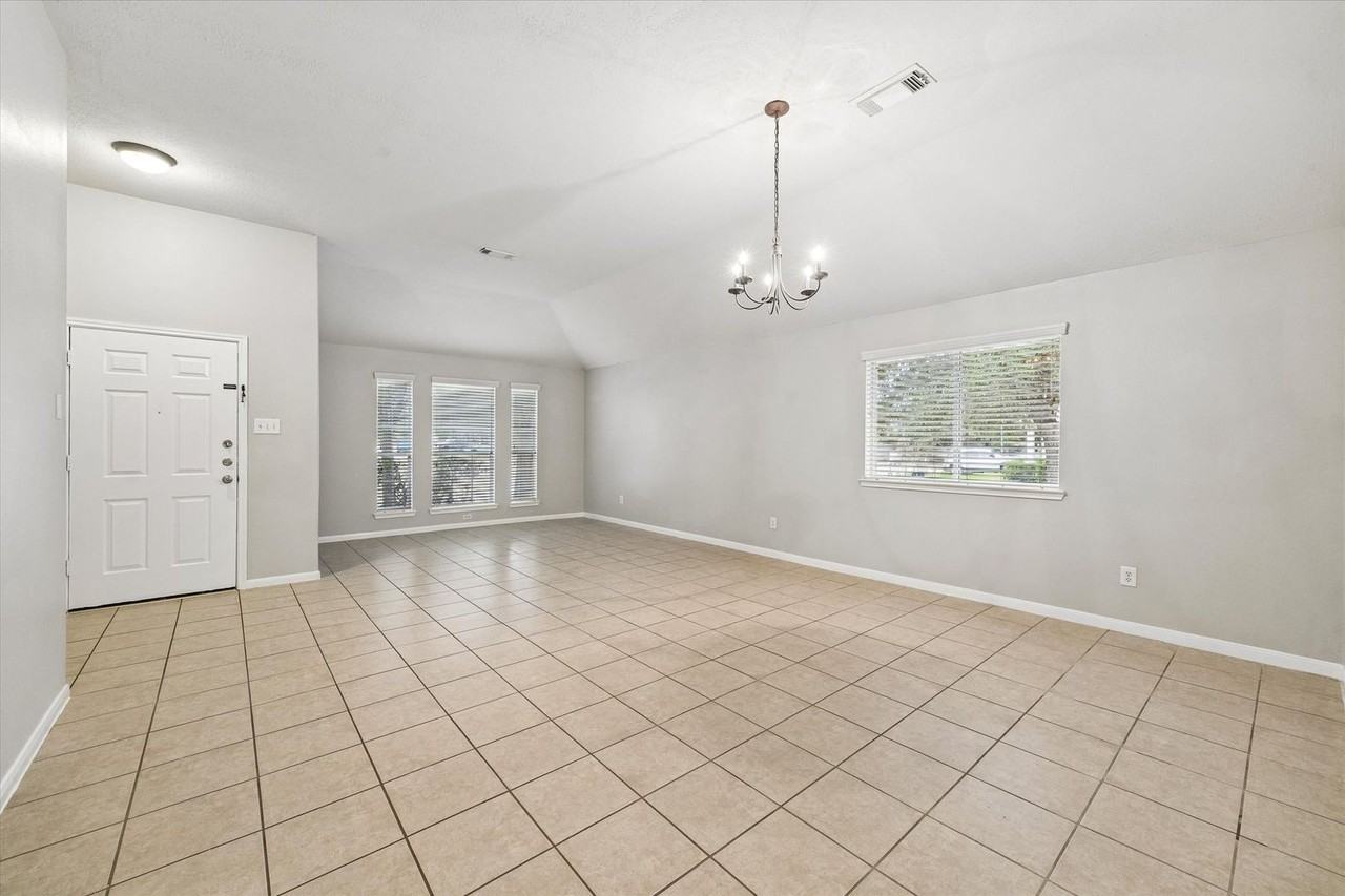 15203 Green Whisper Dr - Photo 6 of 20