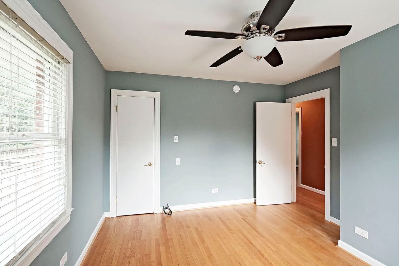 1212 River Vista Ave - Photo 4 of 10
