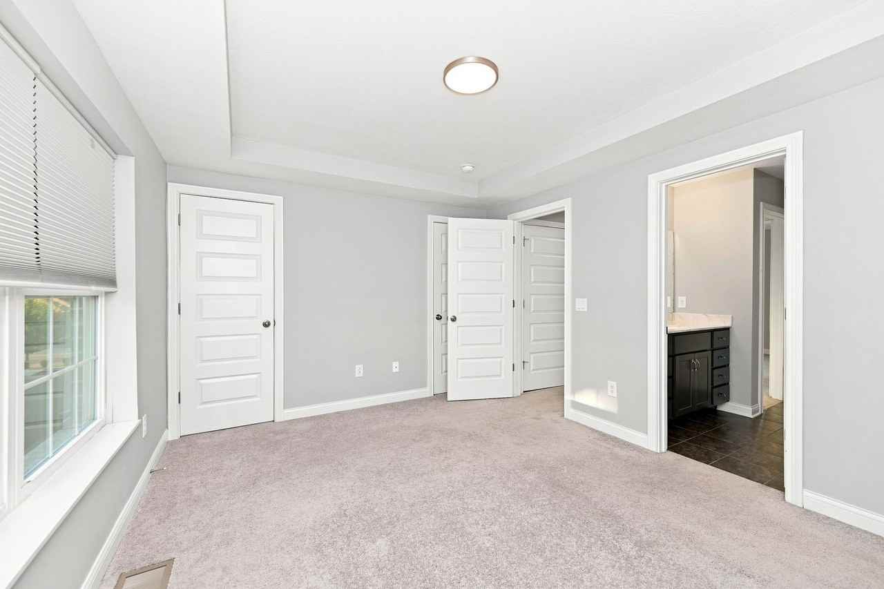 24 N Center St - Photo 5 of 10