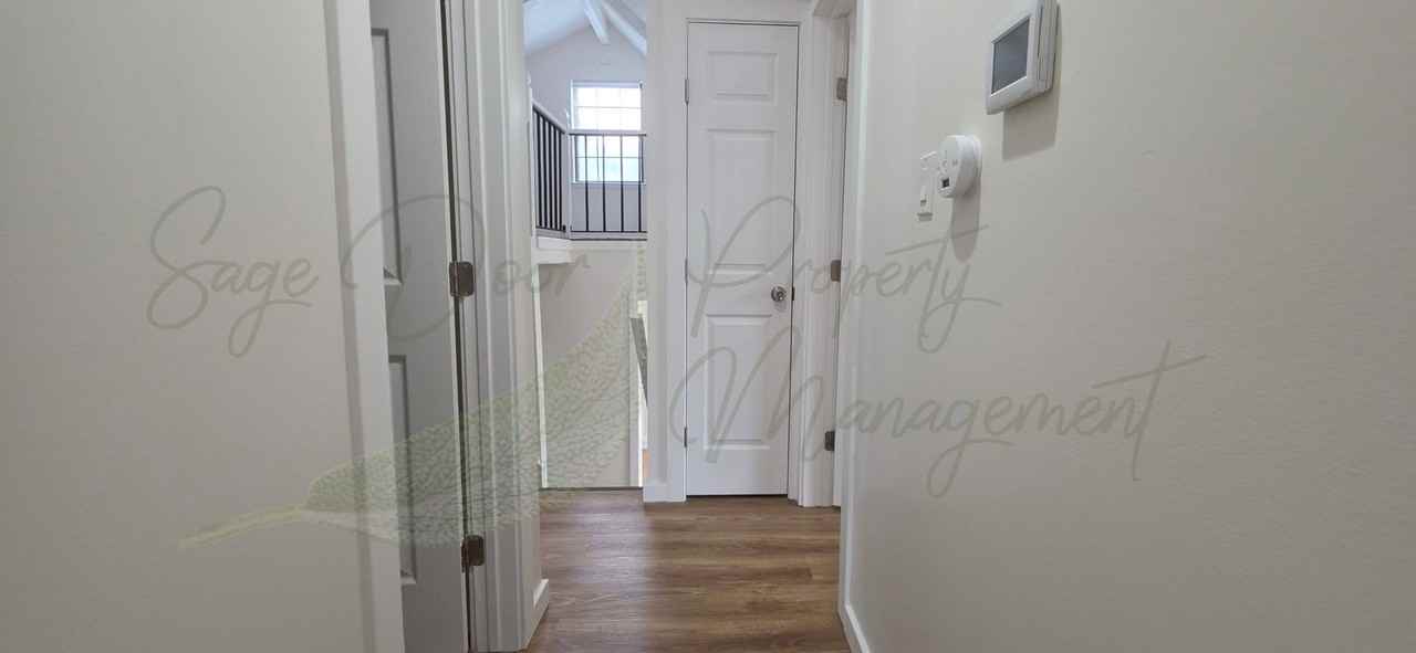 12419 W 82nd Ter - Photo 4 of 50
