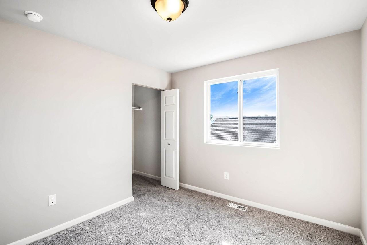 23114 Anfield Dr - Photo 7 of 21