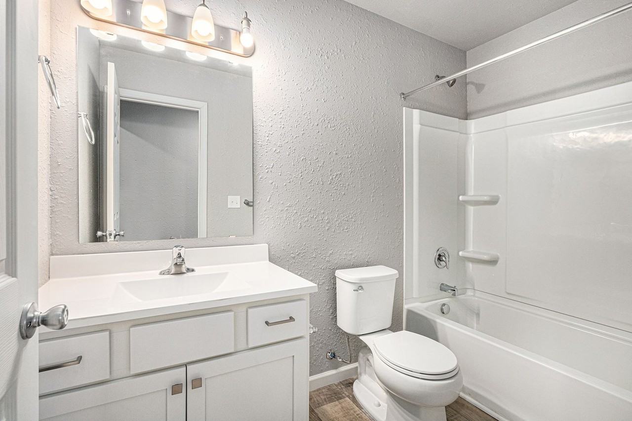 6816 Tyler Dr - Photo 4 of 24