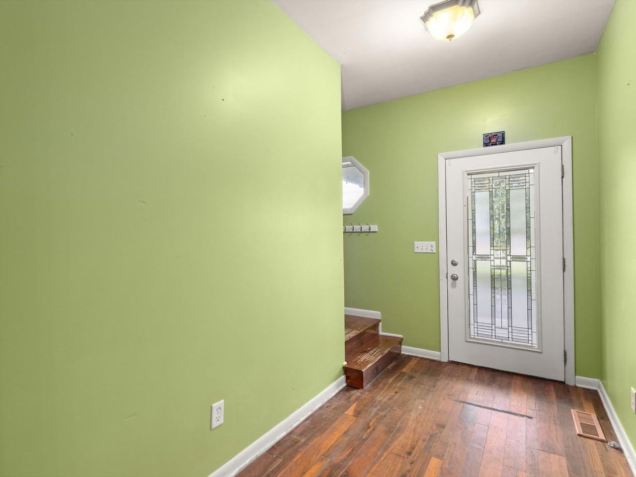 18890 Harbeson Rd - Photo 3 of 39