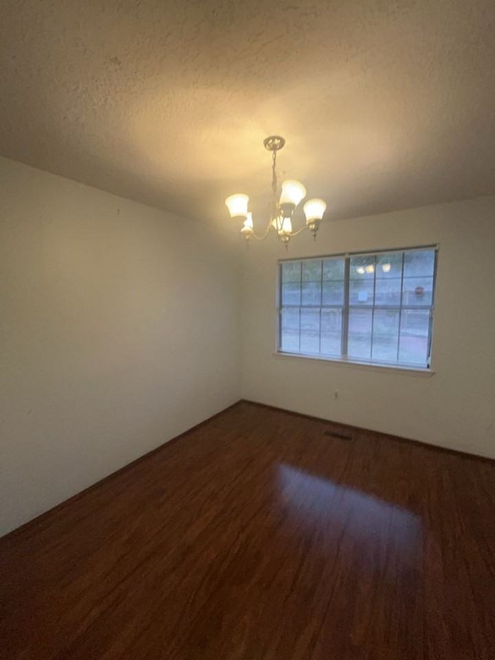 1052 Monte Largo Dr Ne - Photo 7 of 14