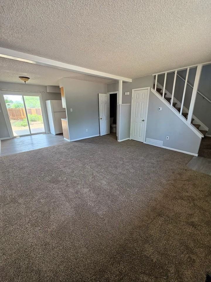405 Loma Linda Dr - Photo 6 of 22