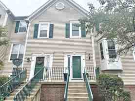 2411 Courtyard Cir - Photo 1 of 1