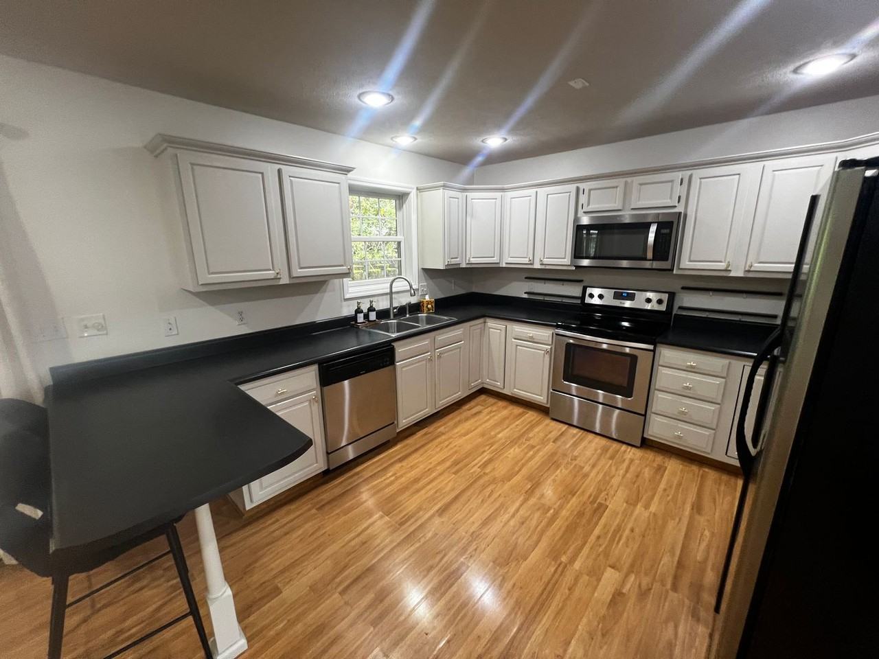 846 Tremont St - Photo 3 of 9