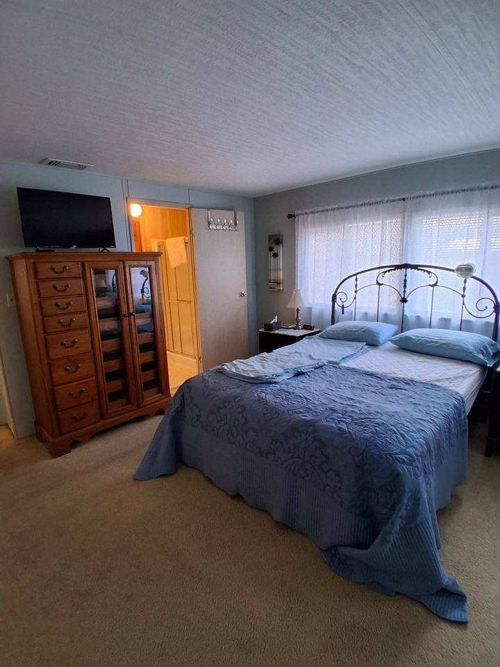 7577 Moriah Ave - Photo 6 of 30