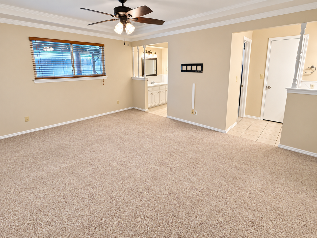1920 Tampico Dr - Photo 6 of 14