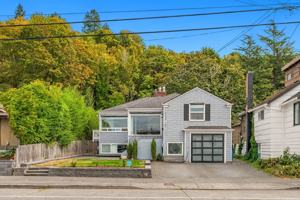 featured image of 5306 Beach Dr Sw