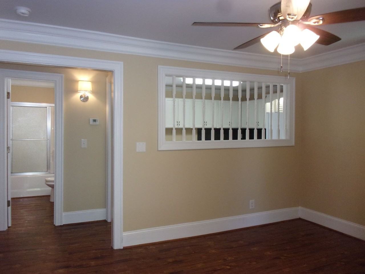 820 Bradley St - Photo 3 of 14
