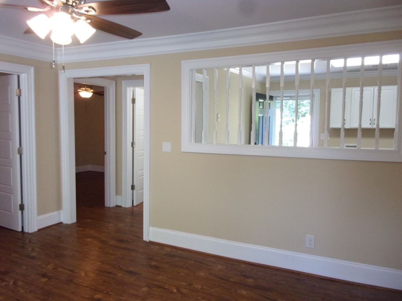820 Bradley St - Photo 4 of 14