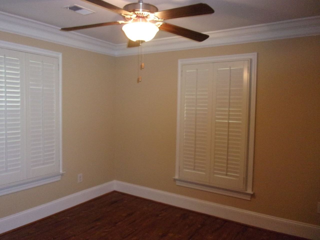 820 Bradley St - Photo 5 of 14