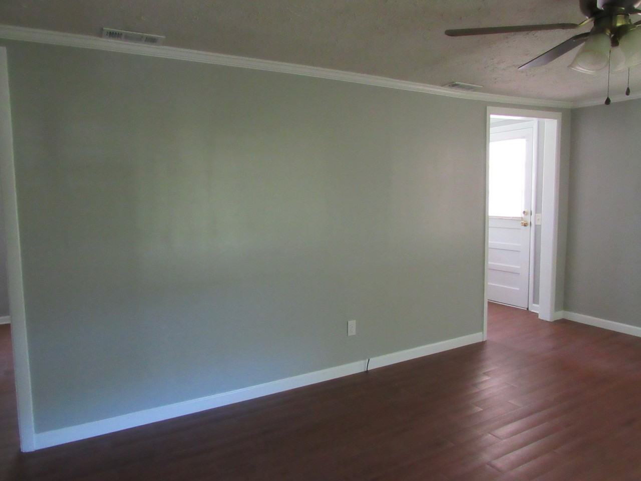 2804 Copeland Rd - Photo 2 of 15
