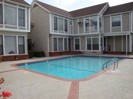 featured image of 11753 Moorpark St