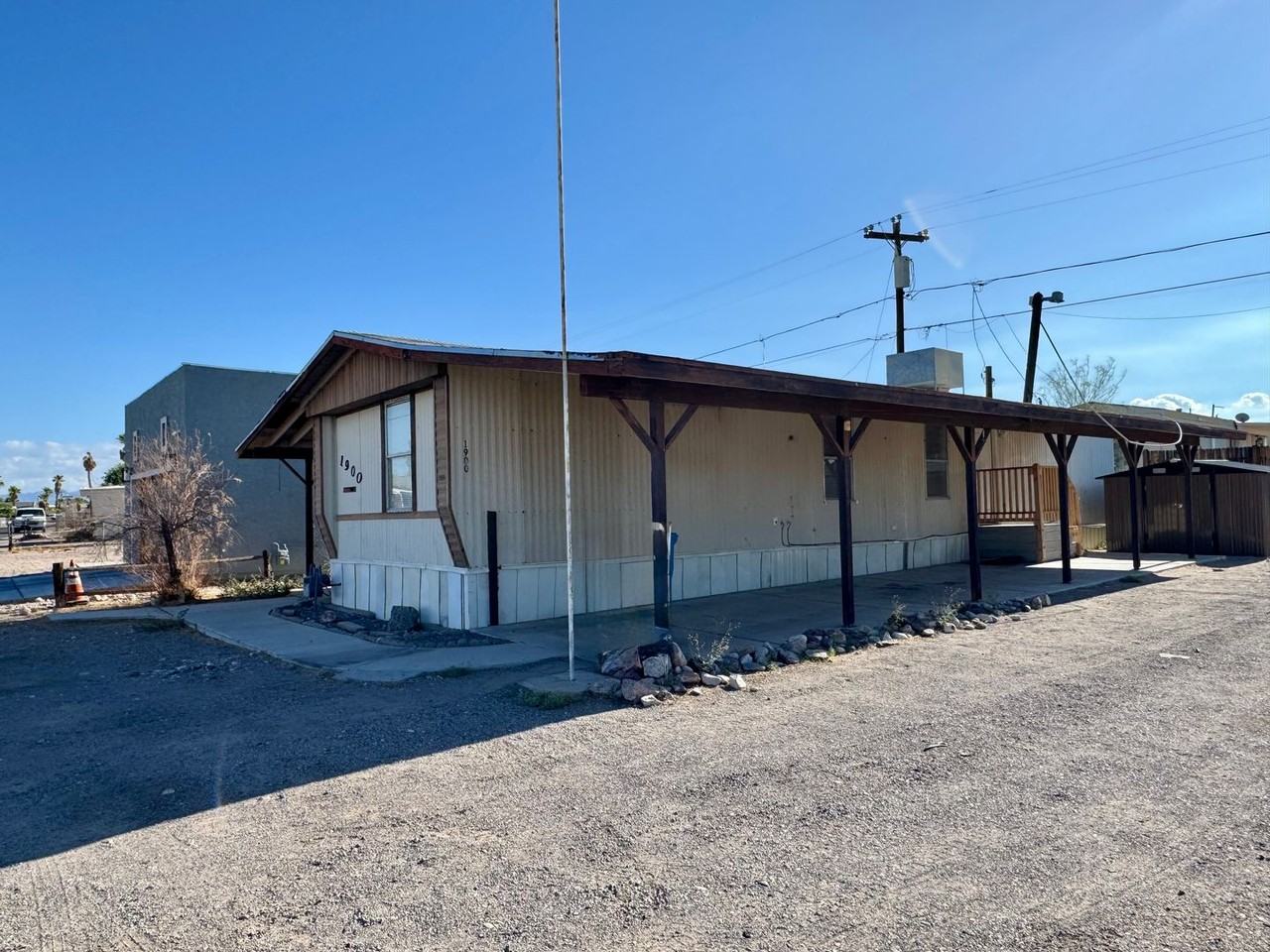 1900 Granada Dr - Photo 4 of 30