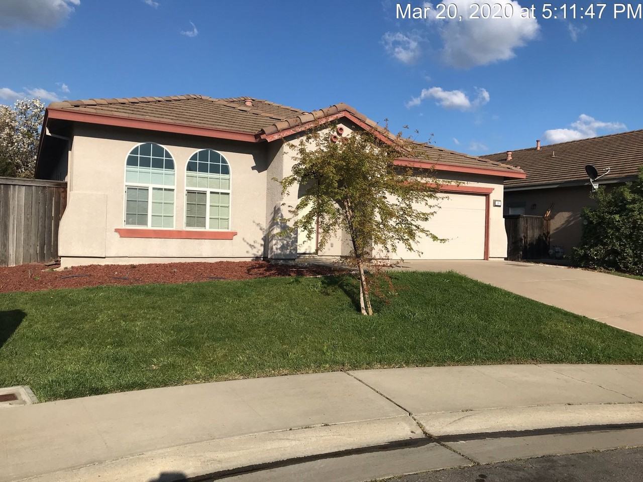 10 Maccan Ct - Photo 3 of 18