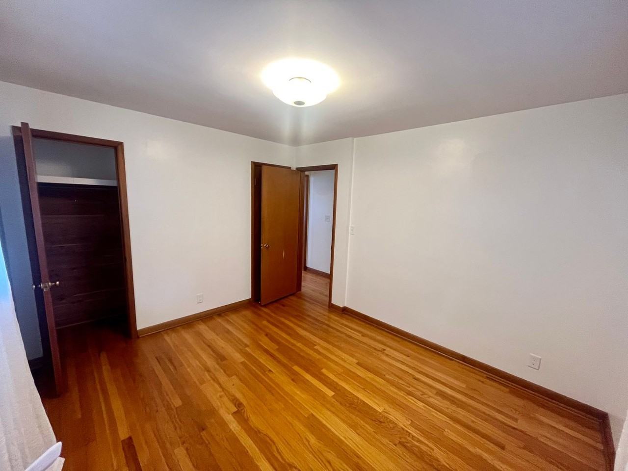 1938 S Delaware Ave - Photo 6 of 13