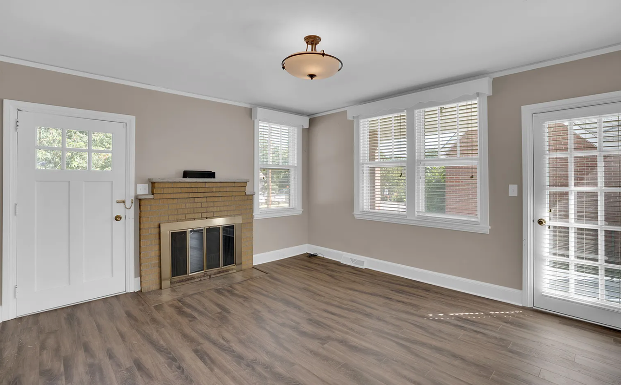 720 Poplar St #1 - Photo 2 of 8