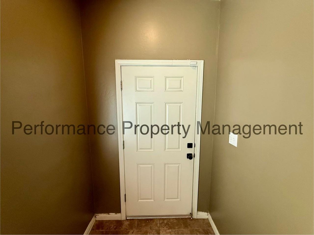 7010 Olen Arnold Ave - Photo 2 of 20