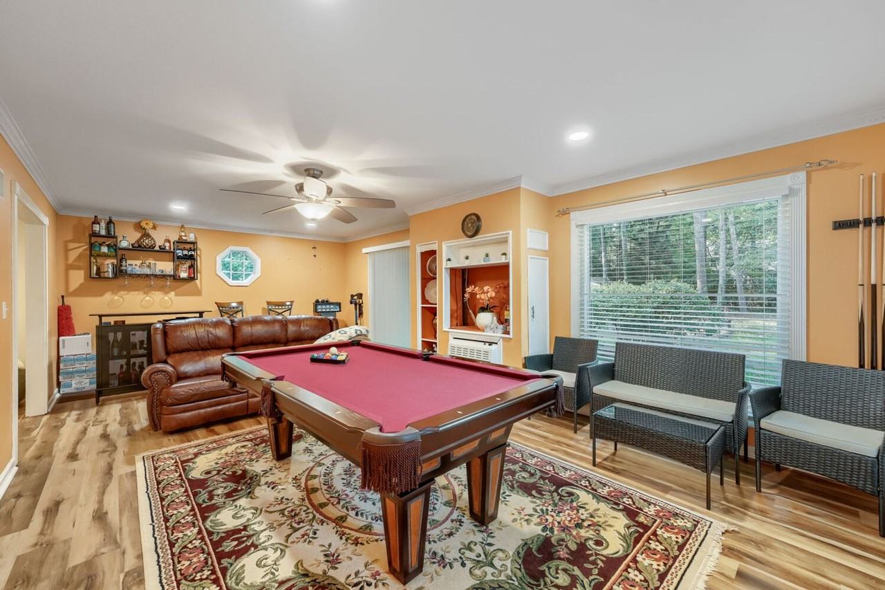 1186 Crestbrook Dr Sw - Photo 6 of 11