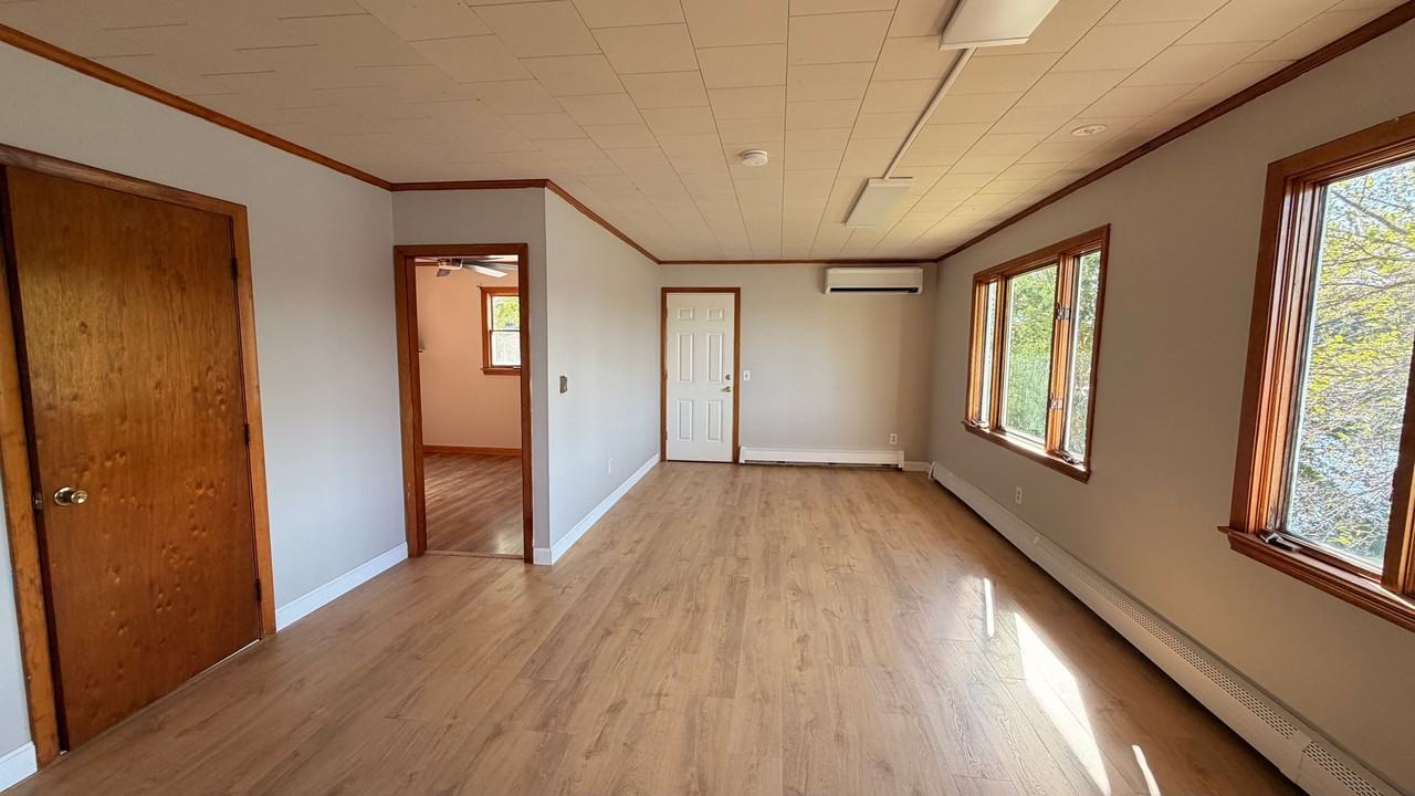 134 Main Rd - Photo 3 of 12