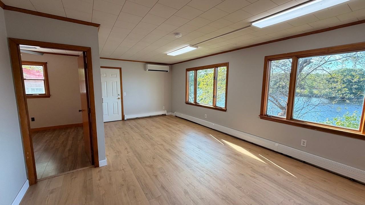 134 Main Rd - Photo 4 of 12