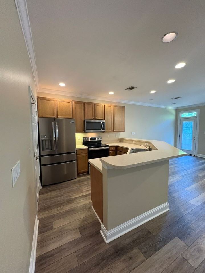 131 Big Oaks Ln - Photo 7 of 44
