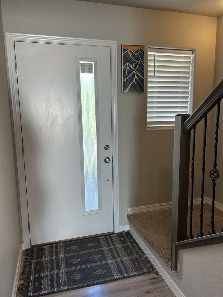4552 Samaritan Loop - Photo 4 of 30