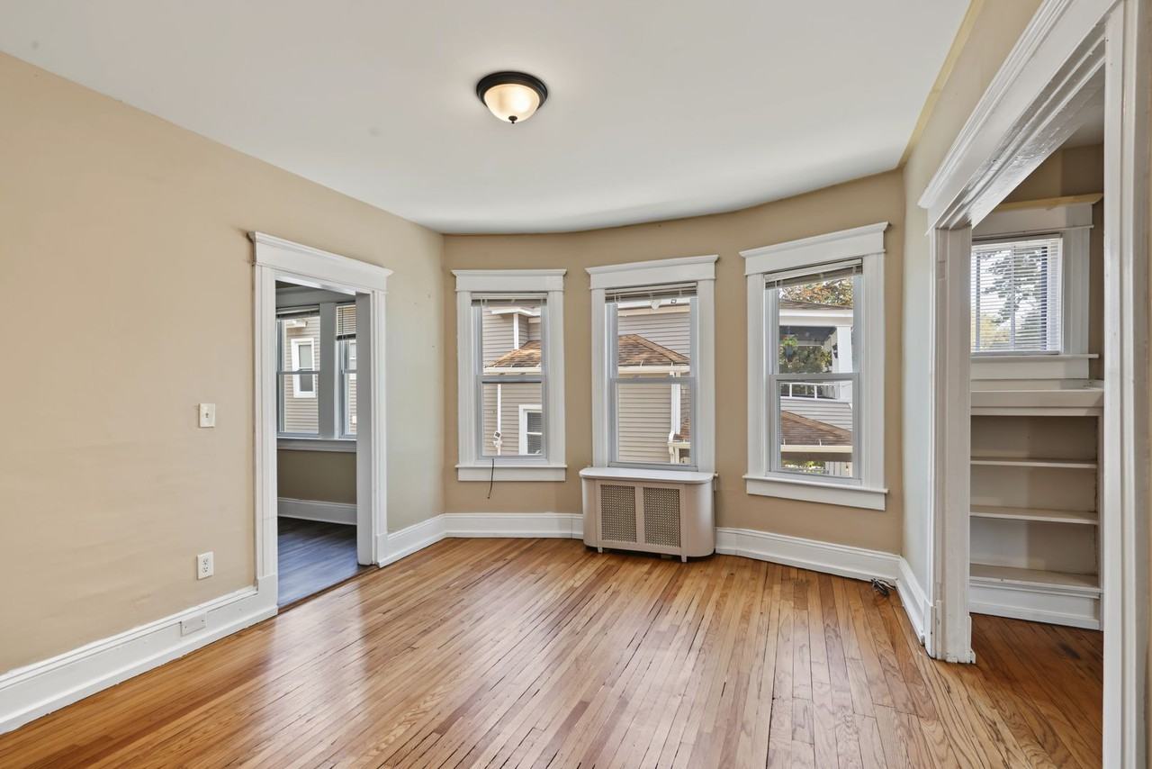 55 Forest Park Ave - Photo 2 of 20