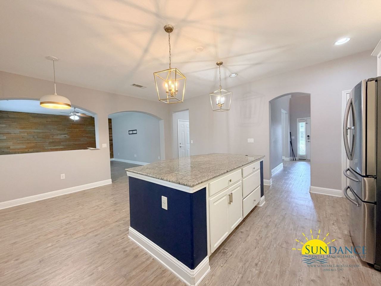 8565 Holley Hills Cir - Photo 3 of 32