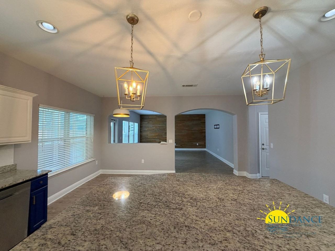 8565 Holley Hills Cir - Photo 7 of 32