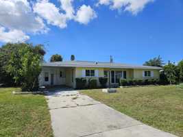 featured image of 264 Glen Oak Rd
