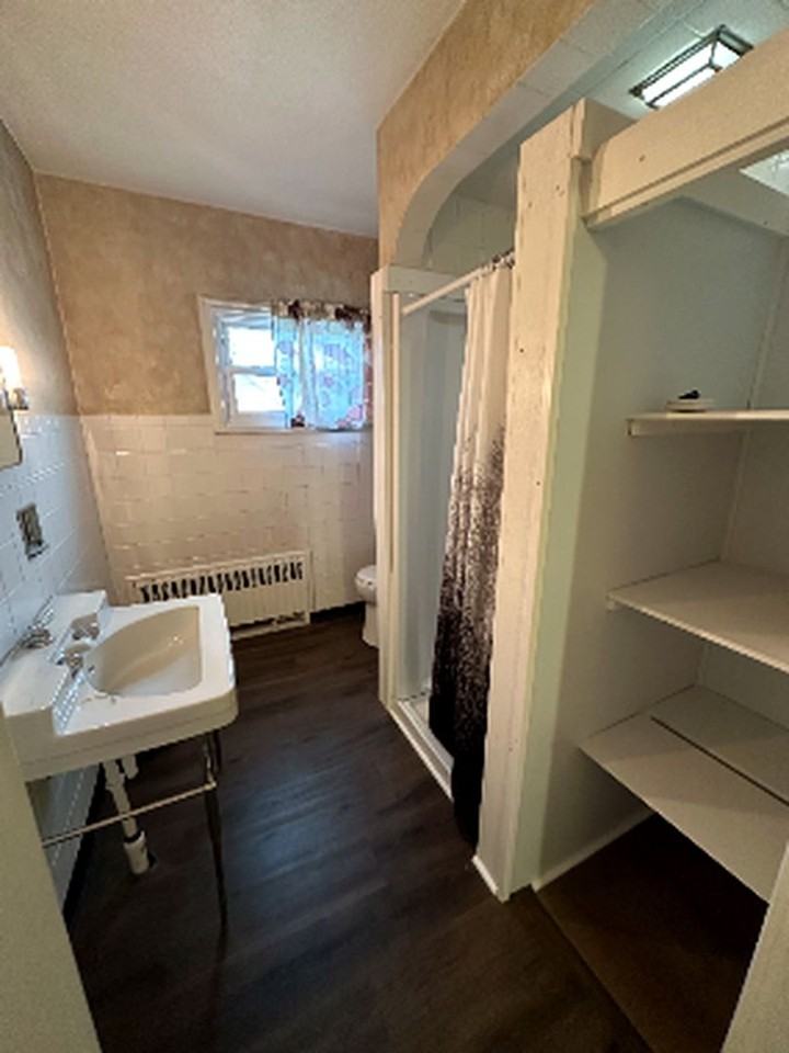 520 W Smithfield St ## F2 - Photo 4 of 10