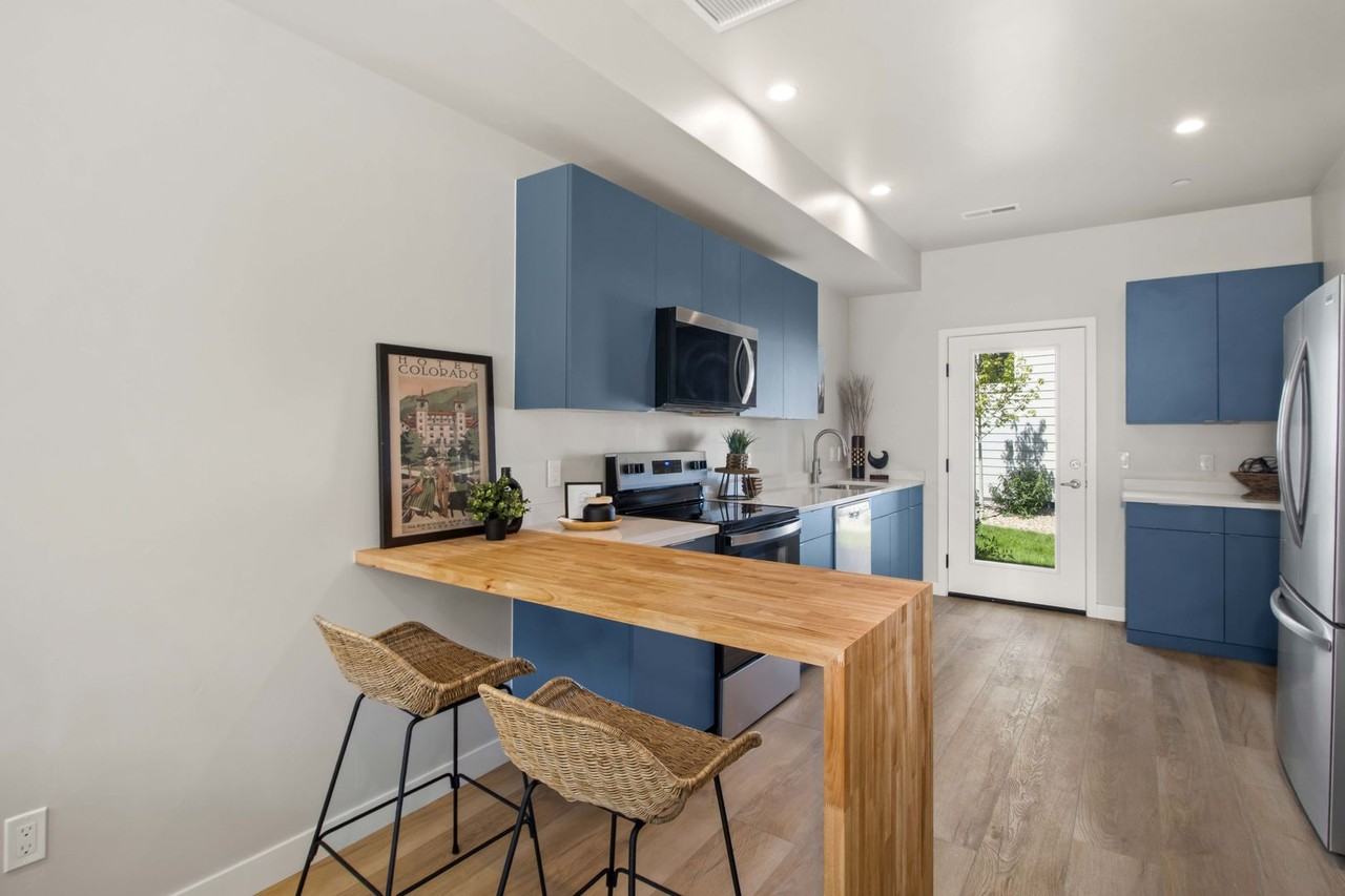 619 Overlin Dr. - Photo 5 of 20