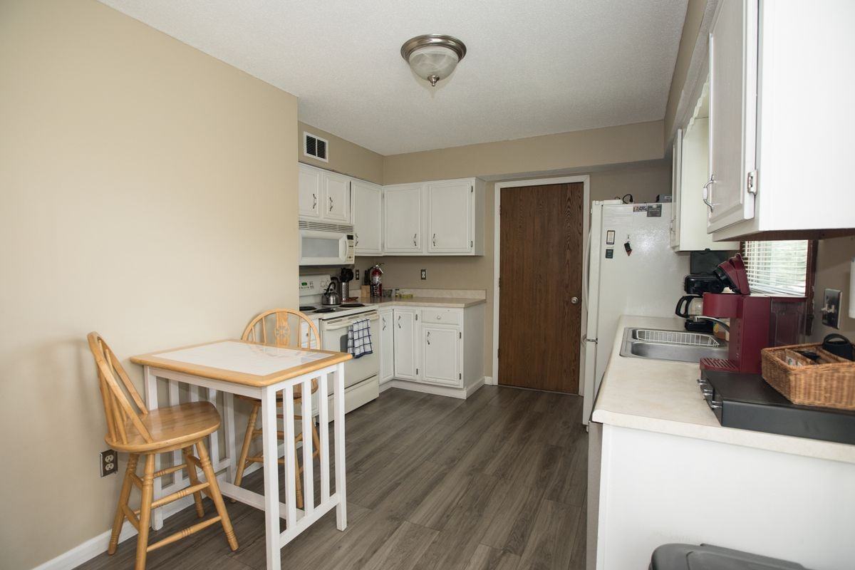 5007 Knox Ave - Photo 4 of 29