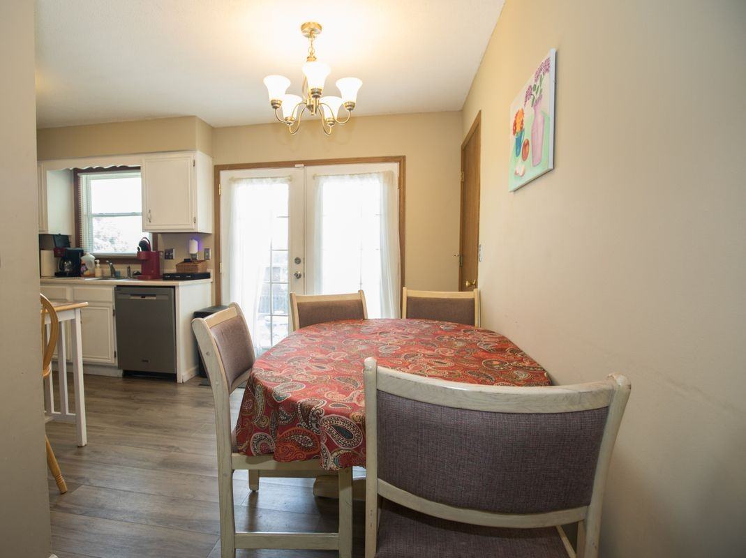 5007 Knox Ave - Photo 5 of 29