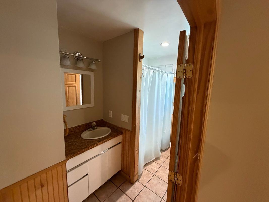 215 Hounslow Rd - Photo 5 of 9