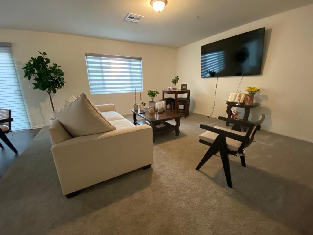 2397 Barbara St - Photo 2 of 10