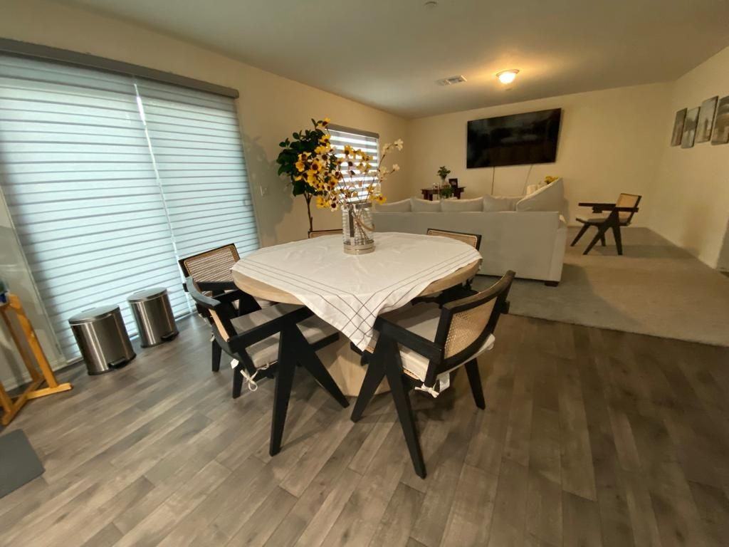 2397 Barbara St - Photo 4 of 10