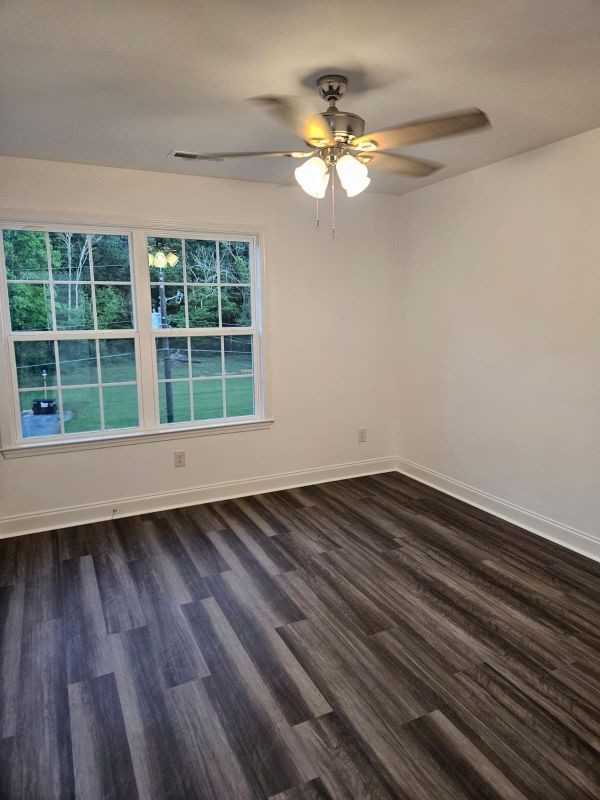 125 Harrison Ln Se - Photo 5 of 5